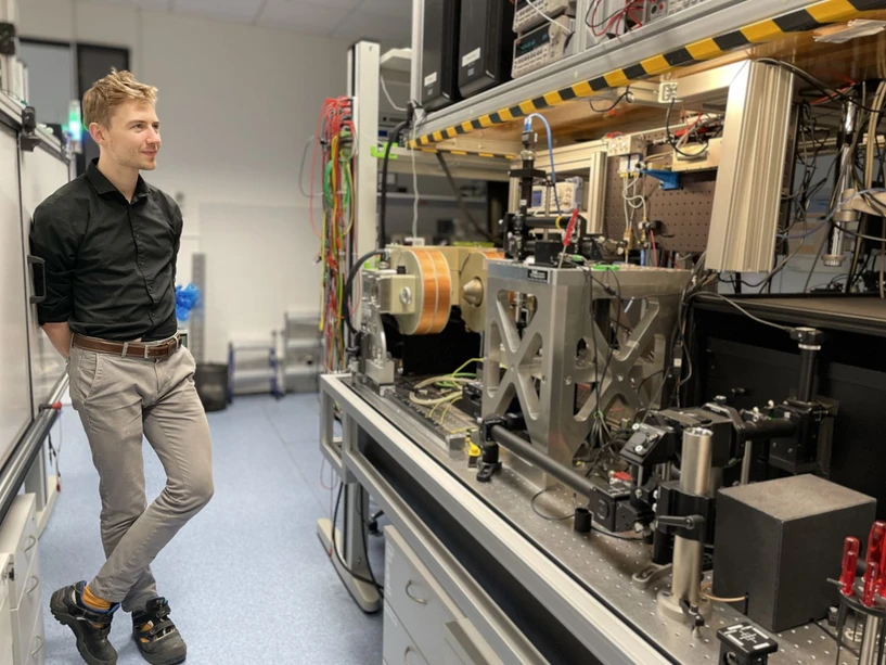 CEITEC/Marcela Frýbortová: CEITEC scientists developed a method that opens the door to new, smaller, and more efficient chips: Ondřej Wojewoda, CEITEC BUT