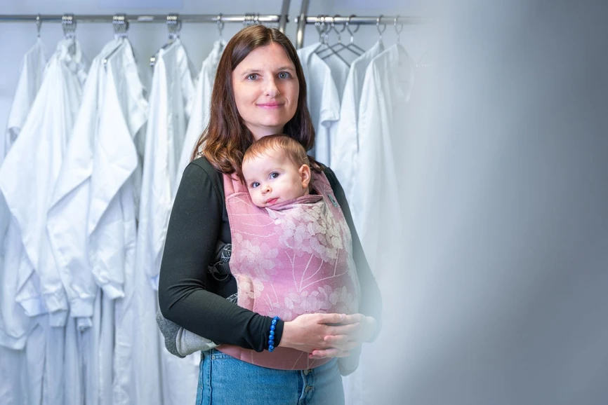 CEITEC/Václav Koníček: Microscope of the Future: Combining Light and Electrons Wins Prestigious Grant: Andrea Konečná