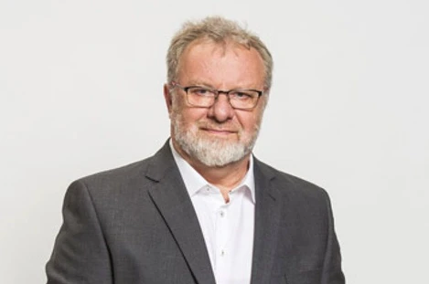 Long-time director of the RECETOX Centre and Professor Emeritus Ivan Holoubek has passed away