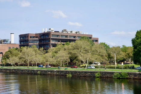 IOCB Prague expands overseas, opens a new branch in Boston