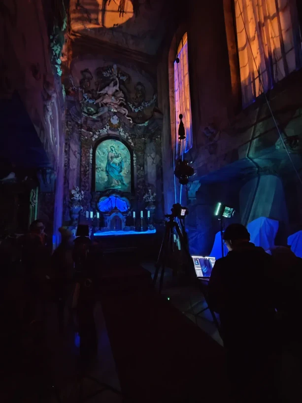 University of Pardubice/Zdeňka Míchalová: International AKTION Workshop Explored the St. George Chapel at Český Krumlov Castle: Survey using UV fluorescence.